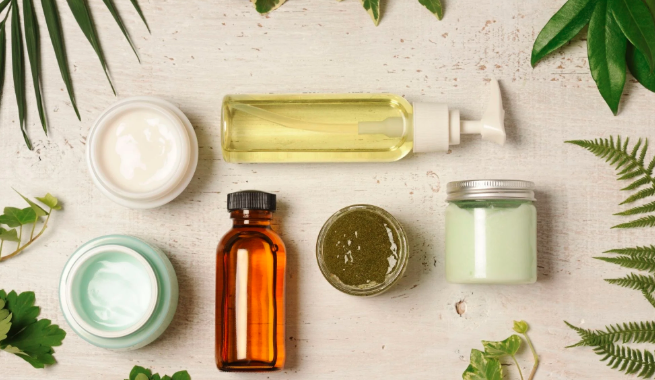Best Skincare Ingredients for Jawline Acne